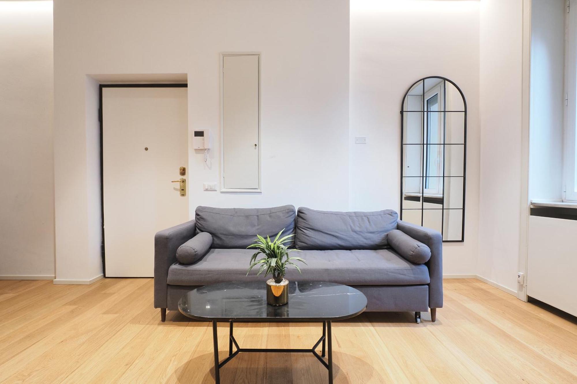 Missori Luxury Apartment Milan